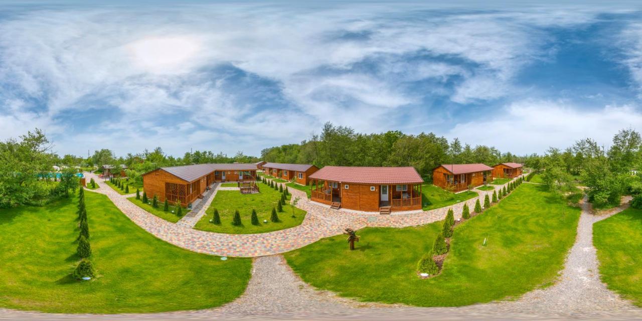 Liman Park Eco Hotel Stara Zbur'yivka Eksteriør billede